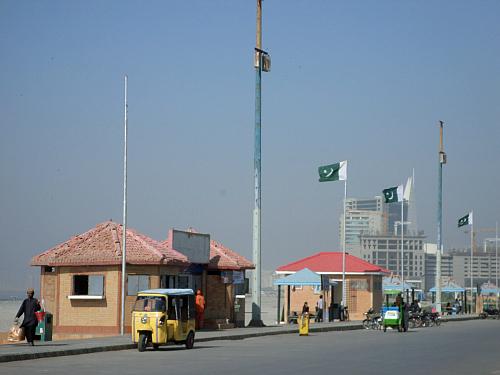 View of beach avenue DHA Karachi