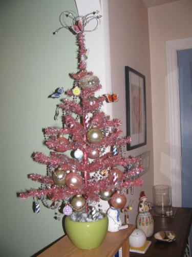 pink tinsel Christmas tree...
