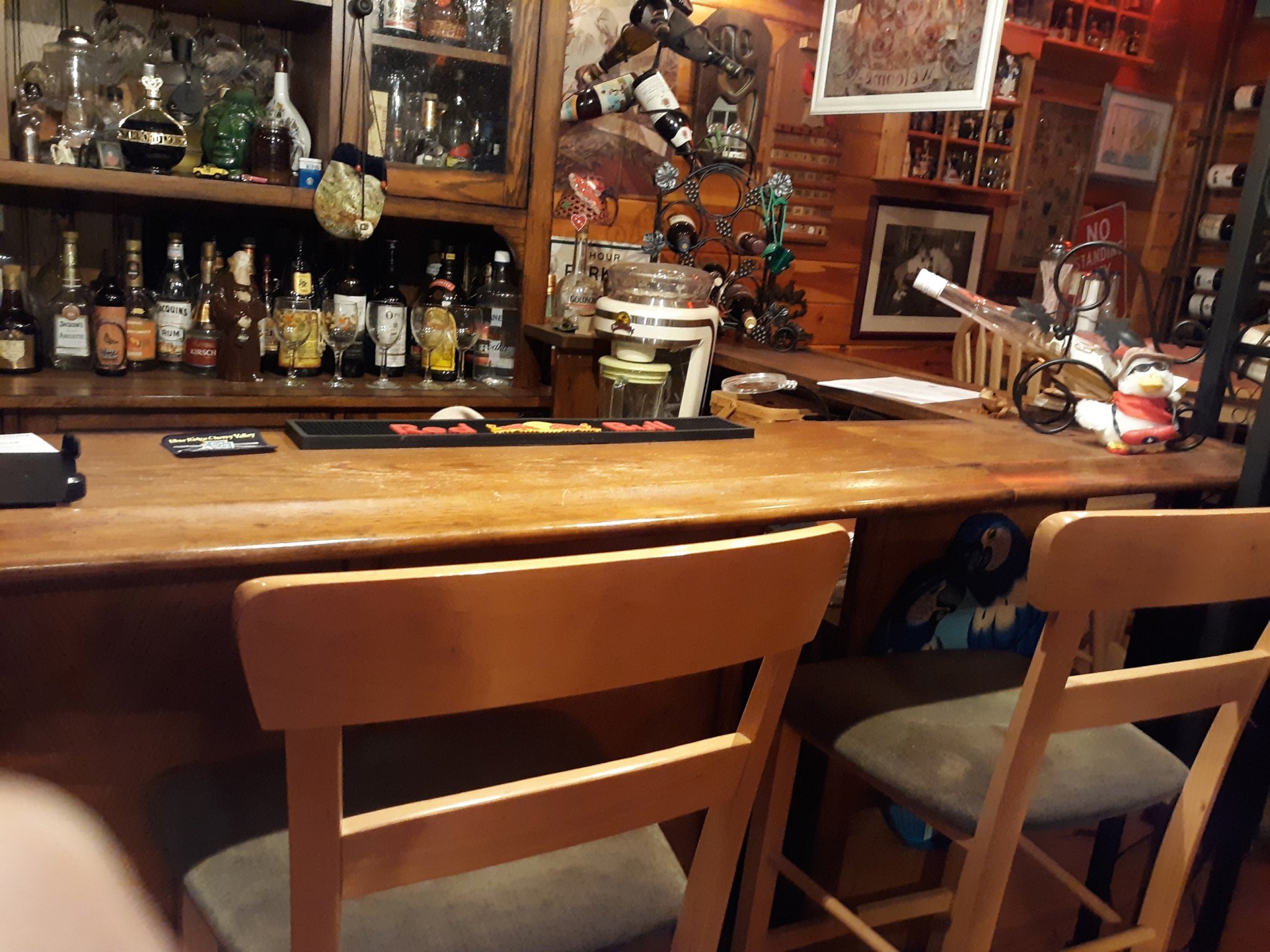 bar.jpg