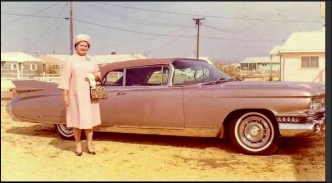 CADDY.JPG