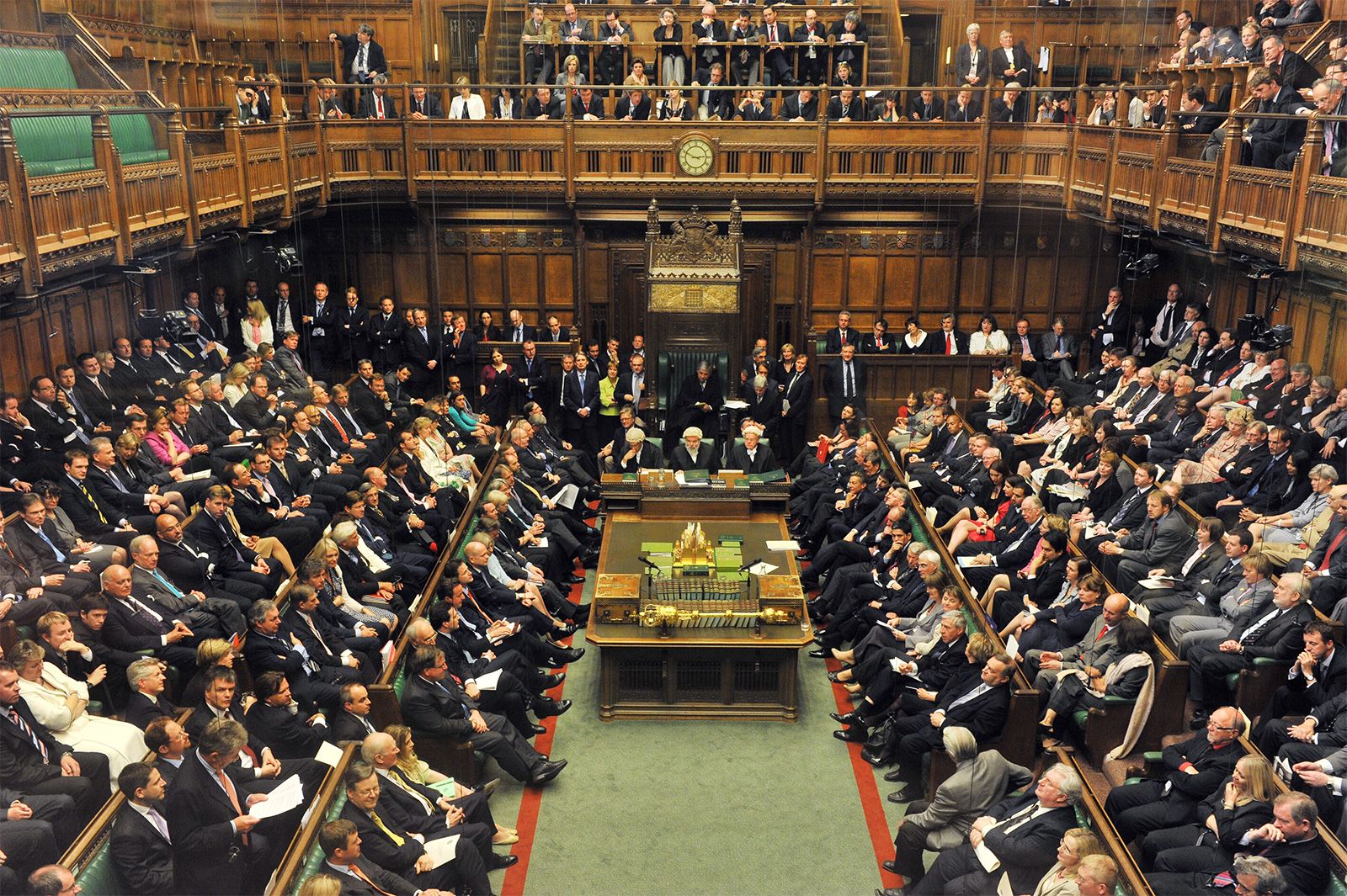 Chamber-House-of-Commons-Houses-Parliament-London.jpg