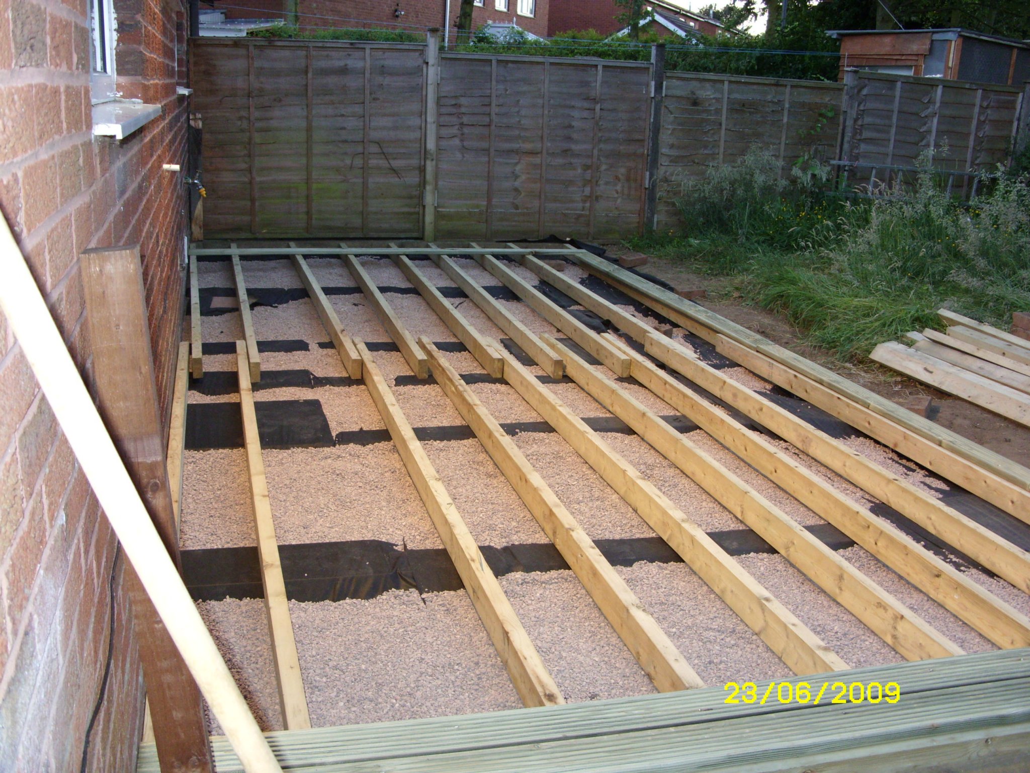 Decking 2.JPG
