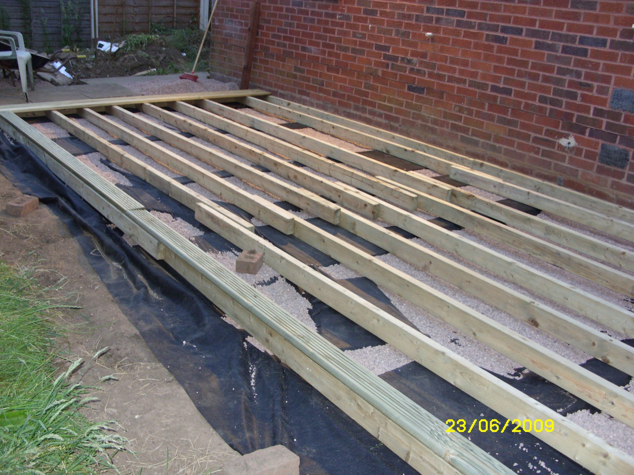 Decking 4.JPG