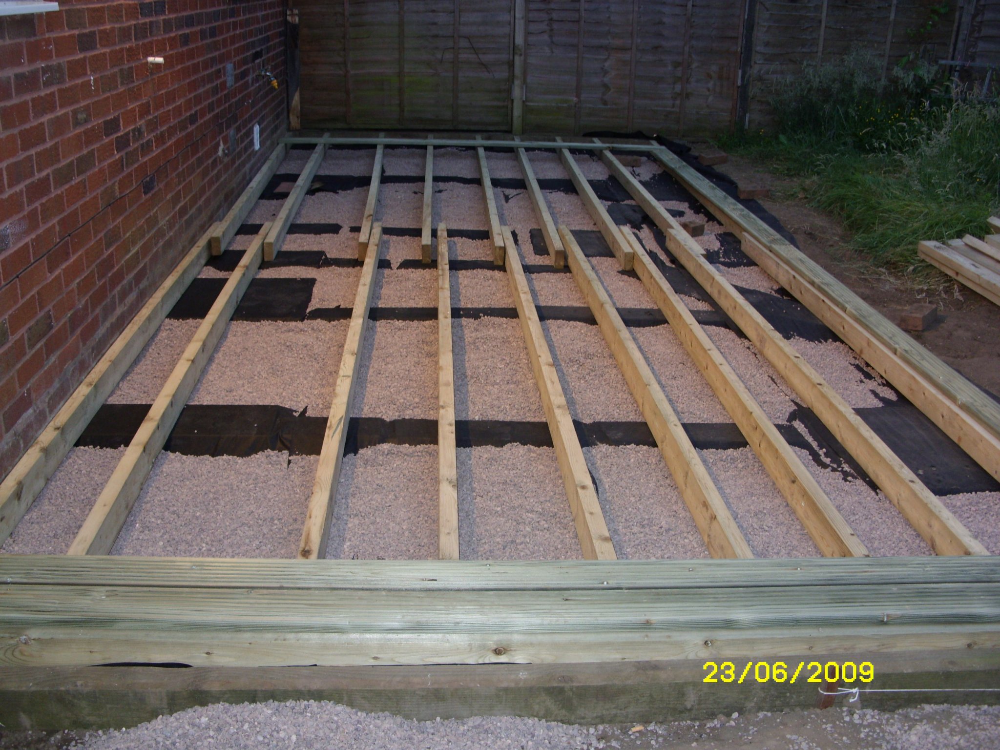 Decking3.JPG
