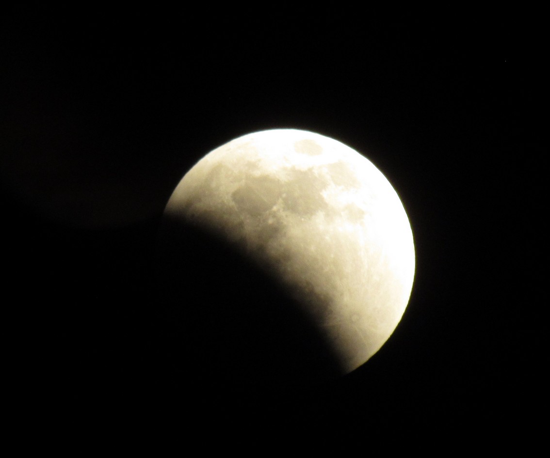 Half eclipse.jpg