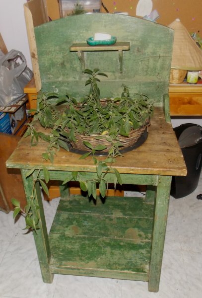 J.Washstand2.JPG