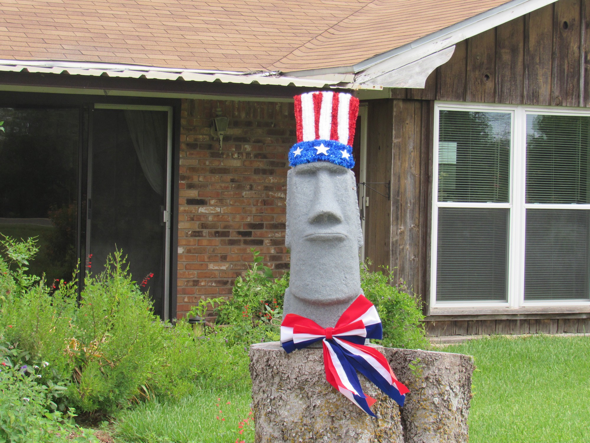 Patriotic Gorg.jpg