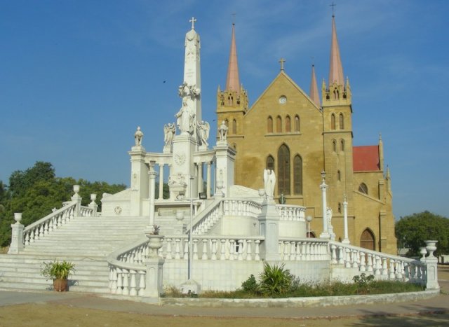 Saint Patrick's Church Karachi.jpg