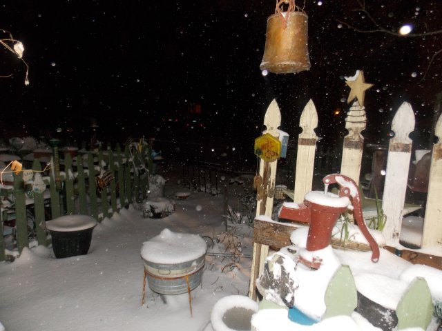 snow4a.JPG