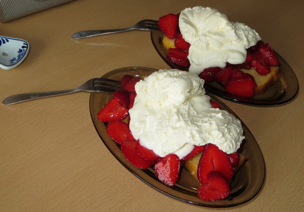 strawbs2.jpg