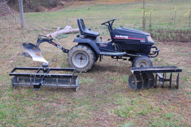 tractor 1.jpg